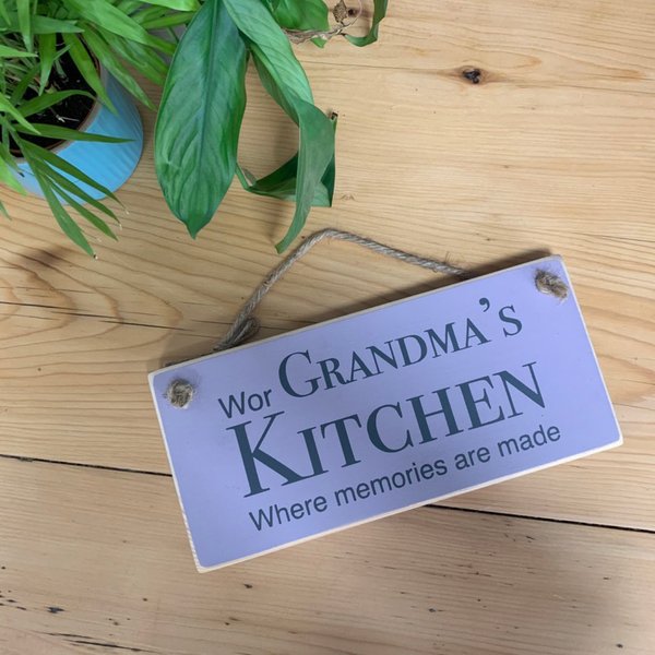 'Wor Grandma's Kitchen' sign