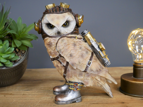 Steampunk aviator owl